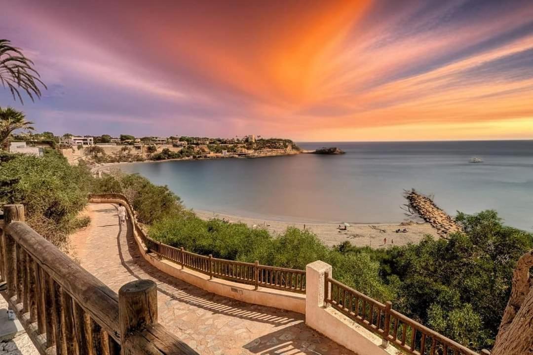 Casa Billarose - Lovely House Overlooking Pool & Walking Distance To The Beach And Restaurants カボ・ロイグ エクステリア 写真